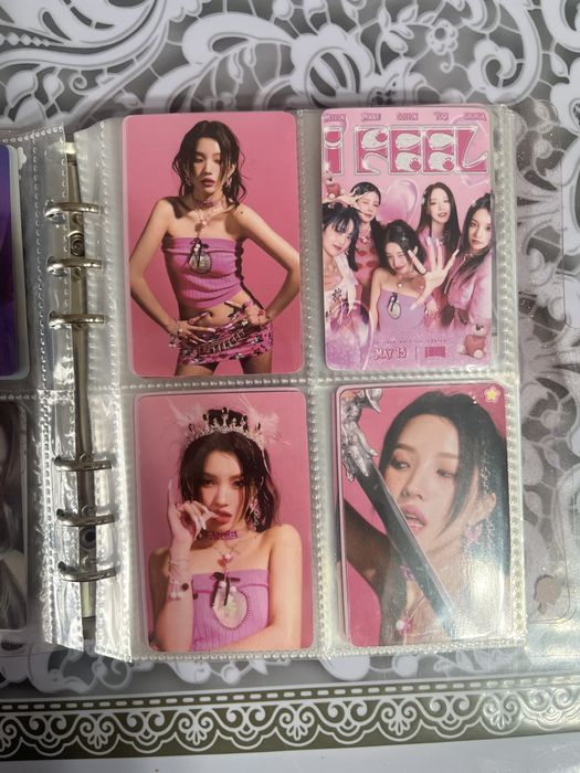 продаю биндер с картами внутри