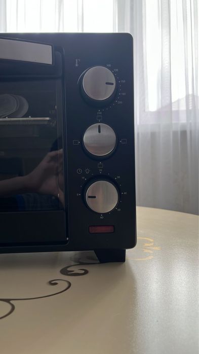 Мини-печь Aceline черный новый