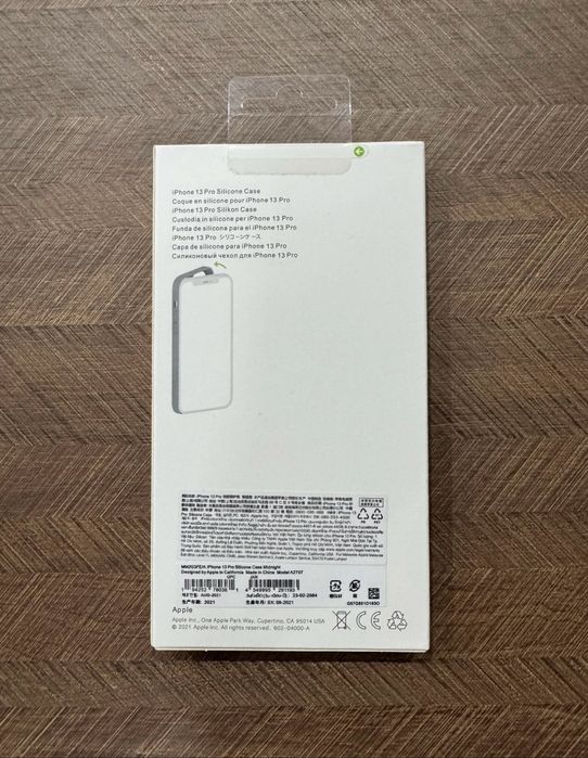 iPhone 13 Pro Silicone Case with MagSafe - Black