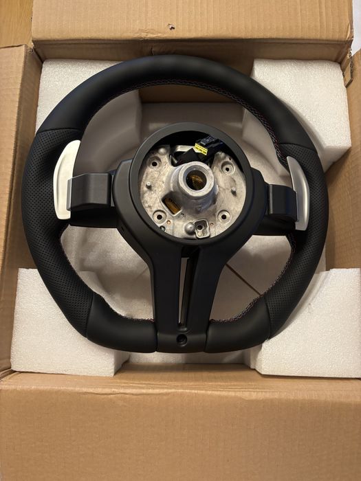 Volan BMW M Nappa, tesit seria 5/6 (f10, f11, f06, f12, f13)