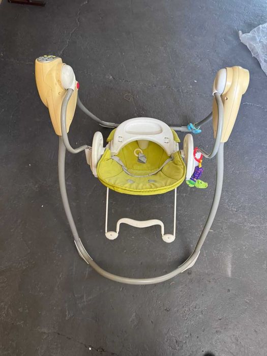 продам качалку детскую