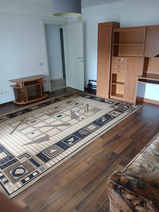Apartament de închiriat