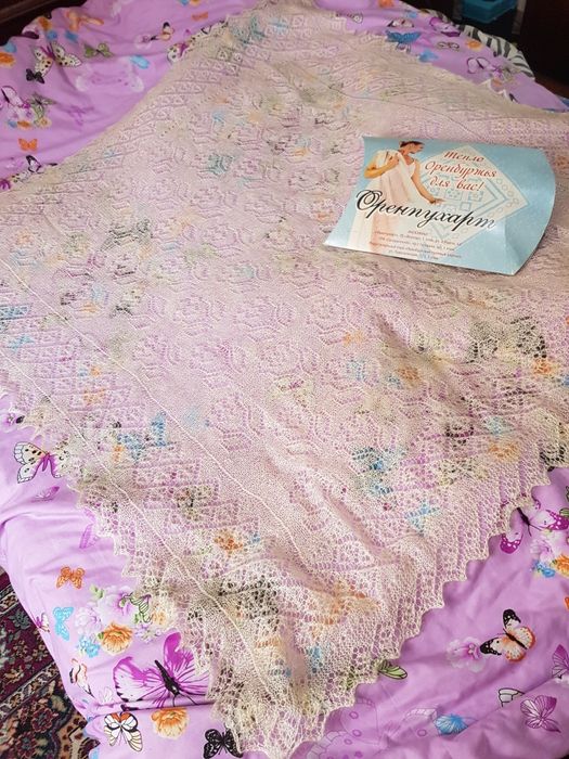 Оренбургской пуховый платок,прямо с Оренбурга,покупайте звоните