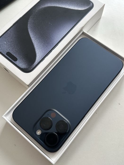 Айфон 15 про макс 256 гб 85% акб