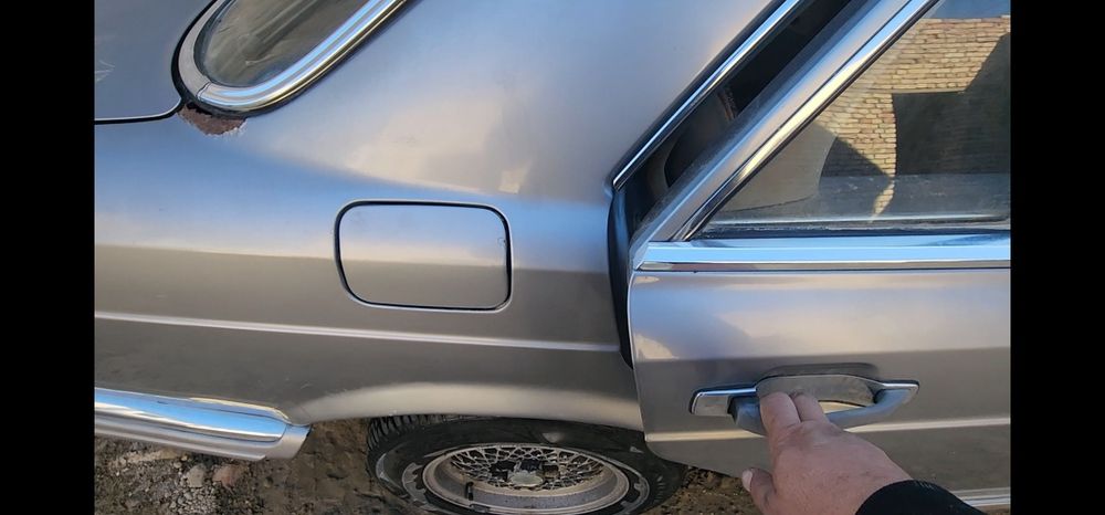 Мерседес 126 дипломат сотилади