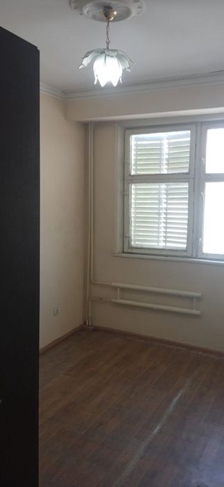 2 xonalik uy sotiladi