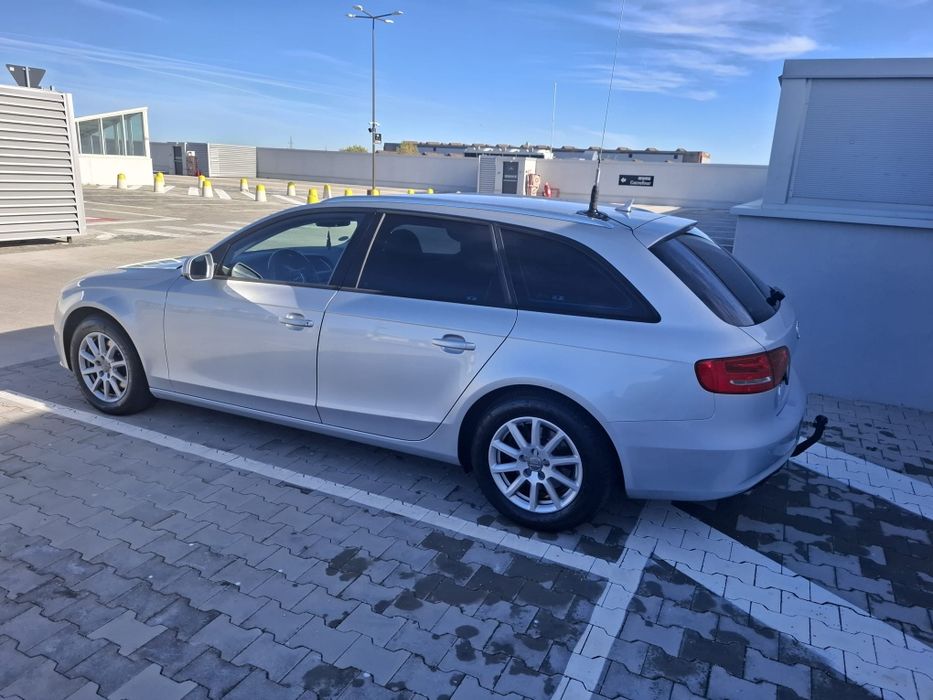 Vând Audi A4 2013