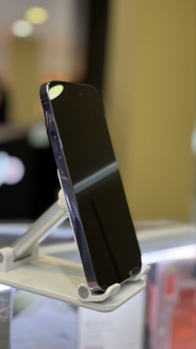 Срочно продам 14 про