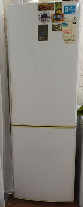 Продам холодильник