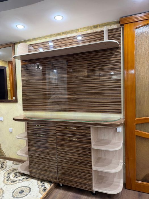 Тумба ТВ в гостиную либо в прихожую как тумба стенка