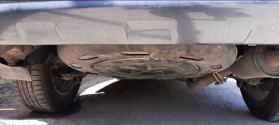 Чехол запасного колеса от HIGHLANDER