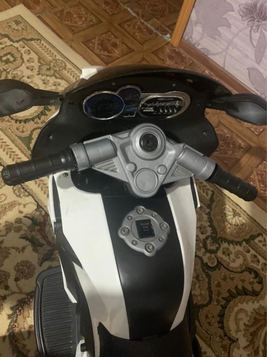 Мотоцикл двух колесный