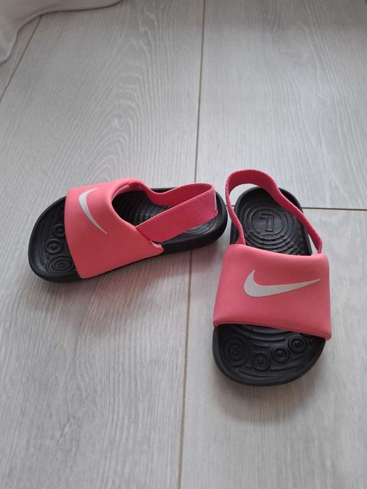 Sandale Nike copii marimea 23.5