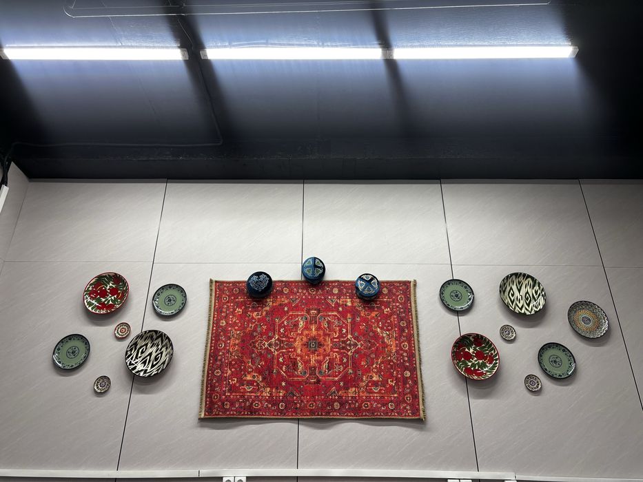 Кафе в районе Кенжехана