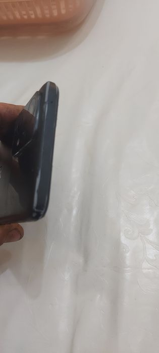 Продам смартфон One Plus Nord CE 2 5G 128Gb