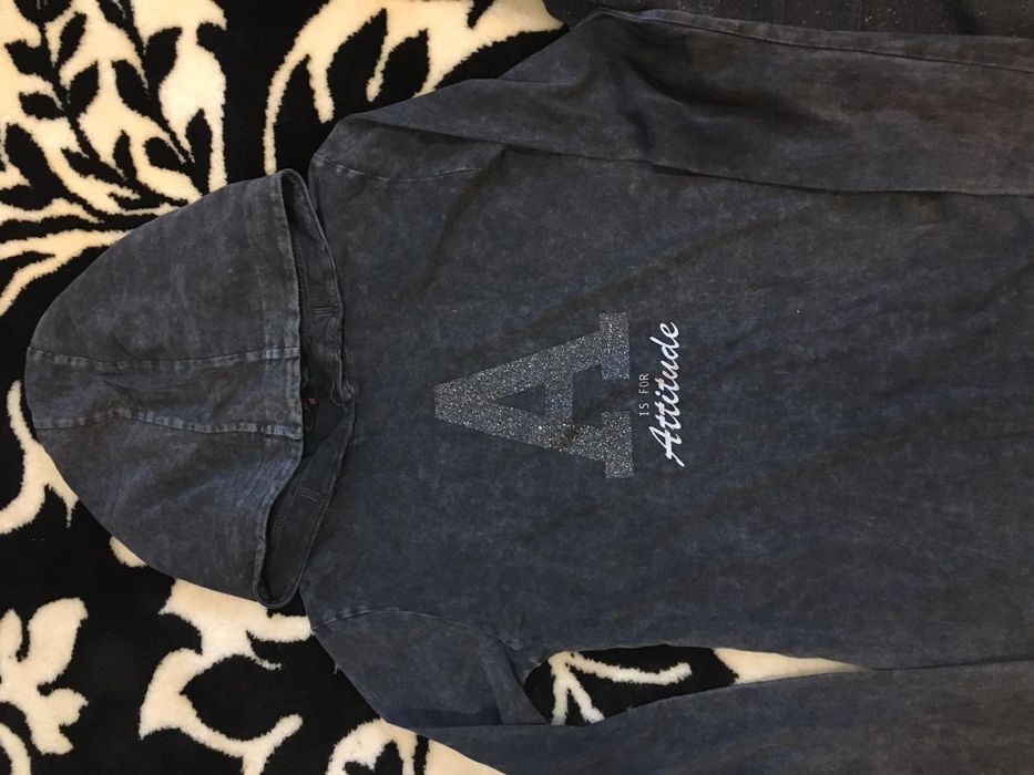 Hanorace pt varsta 12- 13 ani