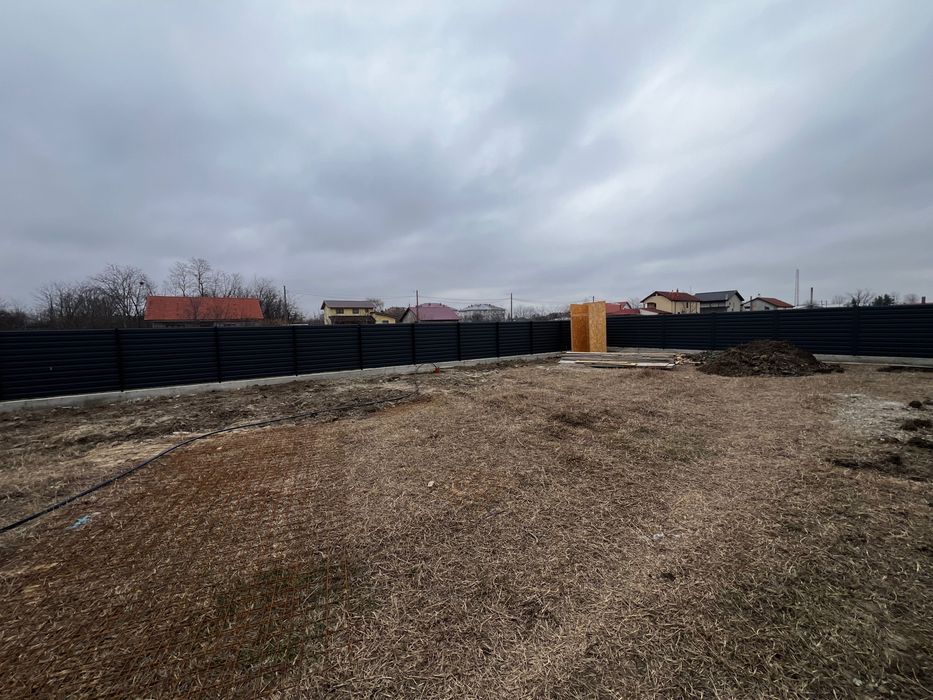 Vând teren intravilan 325 mp, gata îngrădit (Gard Bilka), Mândrești (Focșani) Vrancea