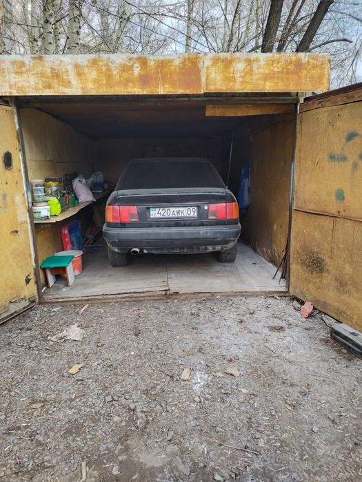 Продам гараж Республики 32