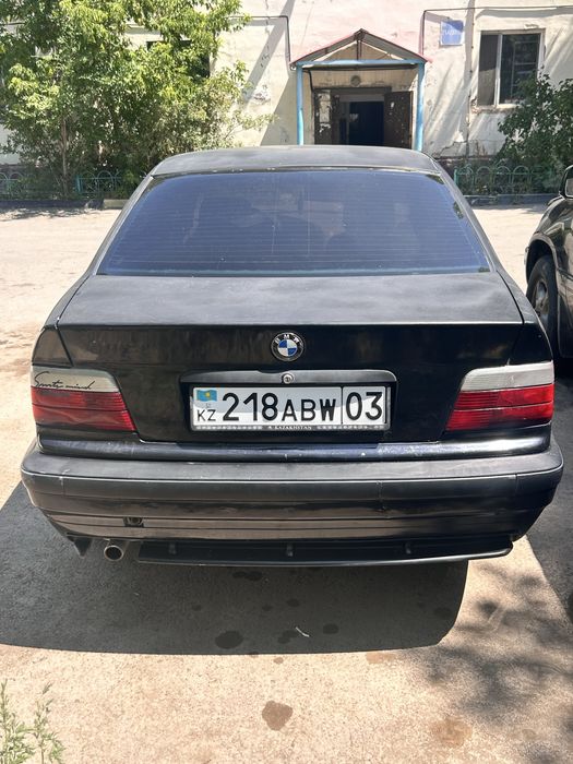 Продам BMW E36 механика
