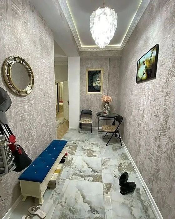 Сдаётся 2х комнатная квартира в центре города