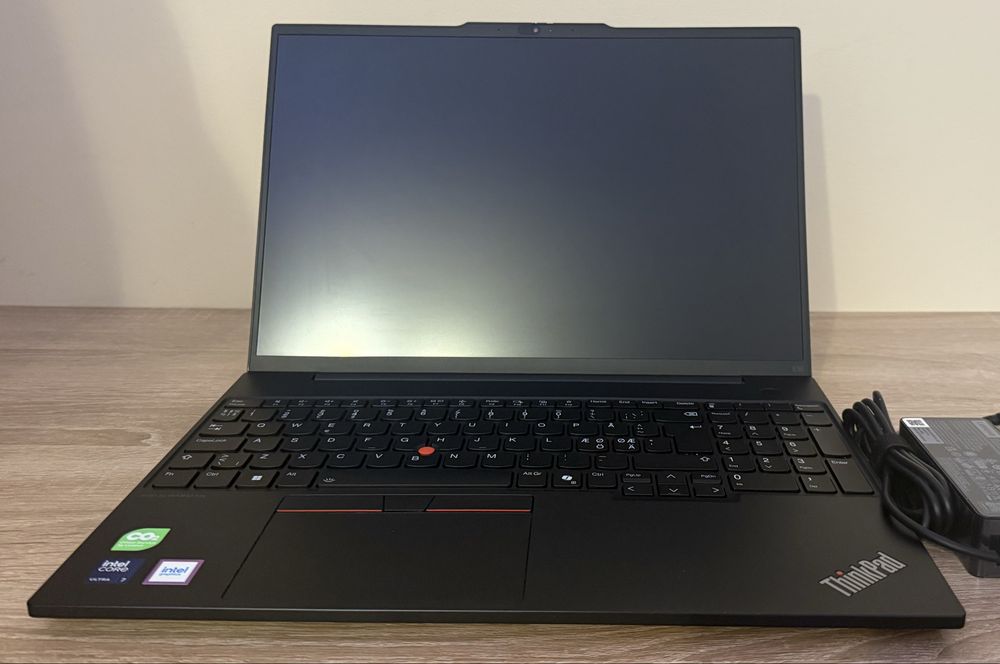 Lenovo Thinkpad E16 Gen2 - Ultra 7 155H 16GB 512GB ! CA NOU ! GARANTIE