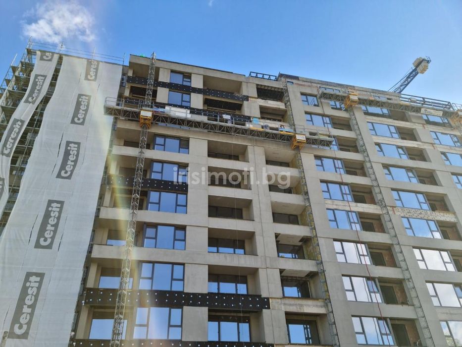 Продава се Тристаен апартамент в София, Витоша - 130 кв.м за 2193 €/кв.м - Снимка #1