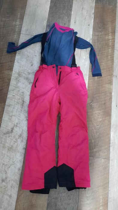 Costum schi fete !