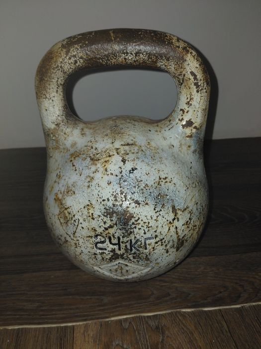 Продам гирю 24 кг