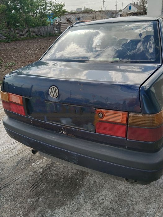 Продаю WV vento 1992г. 1.8 моно