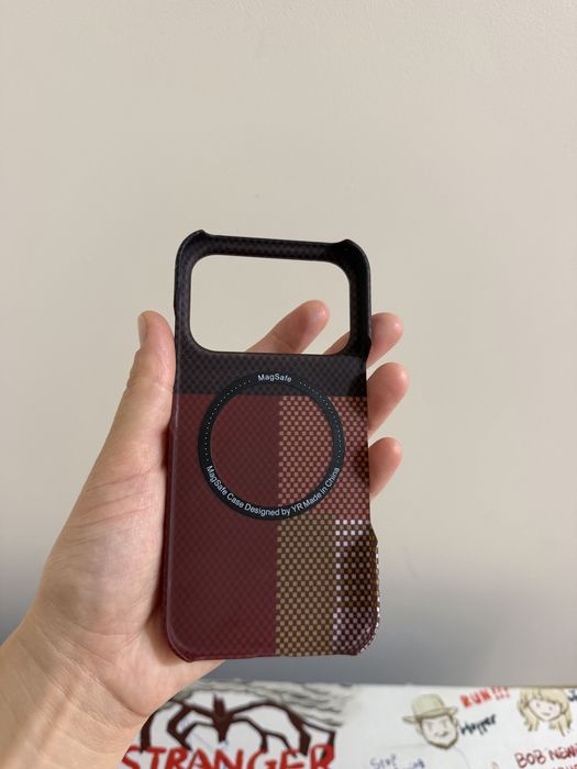 Новый Карбон чехол на Iphone 17pro