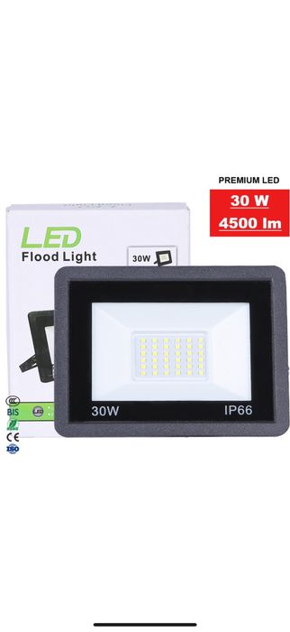 Proiectoare LED 10W, 20W, 30W, 50W, 100W cu si fara senzor miscare