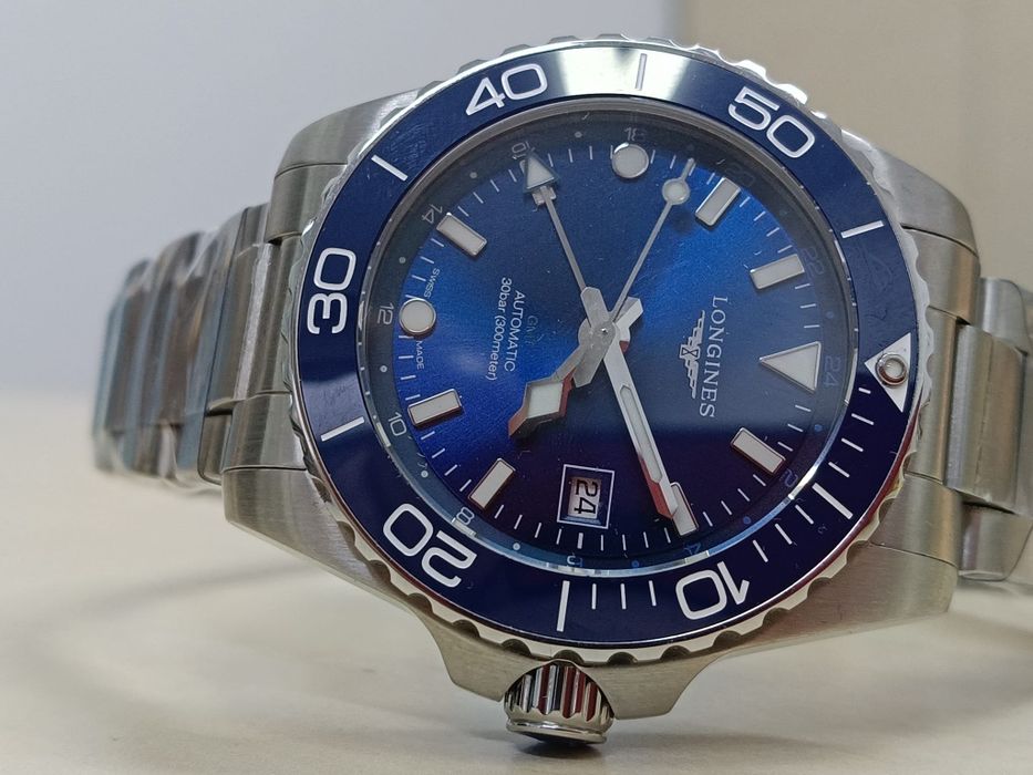 Longines HydroConquest GMT - 41 mm.