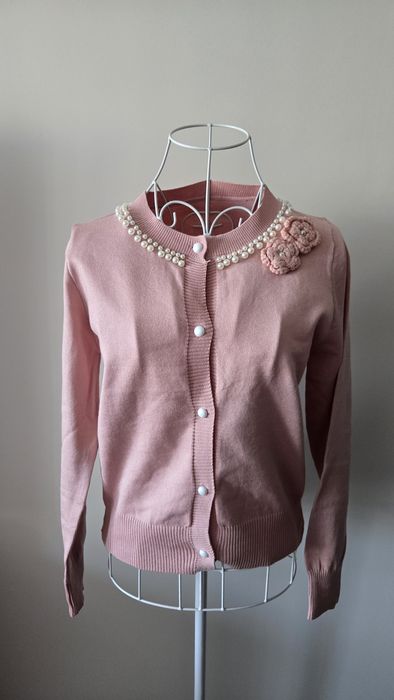 Дамска жилетка с перли