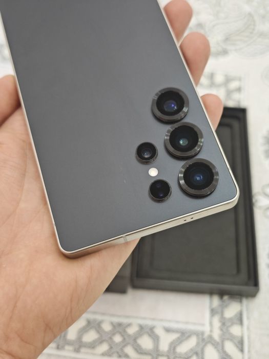Samsung S25 Ultra 512Gb идеальный