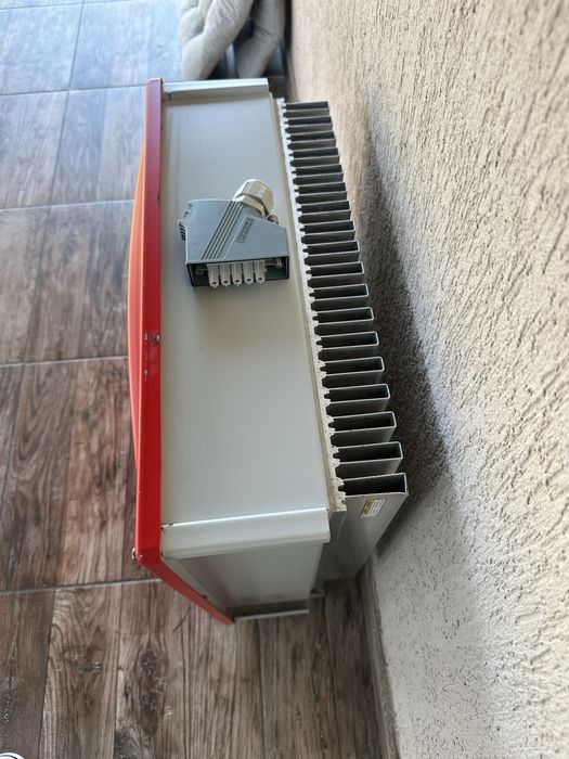 Invertor trifazic REFUSOL  10 kw