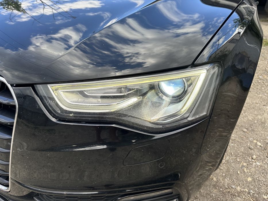 Far stanga dreapta bixenon led xenon audi a5 8t facelift 2013