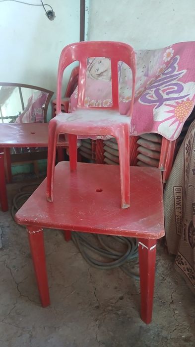 Stol stul sovplastital maxsuloti