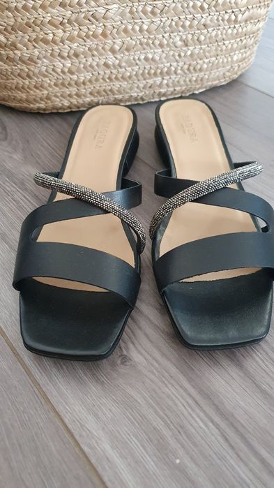 Дамски чехли Badura