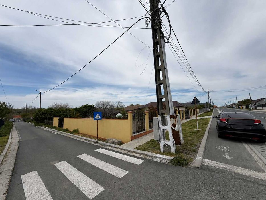 Teren CENTRAL Corbu, 633 mp, 31 m deschidere, toate utilitatile, ideal casa/vila