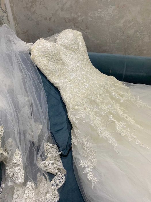 Свадебное платье