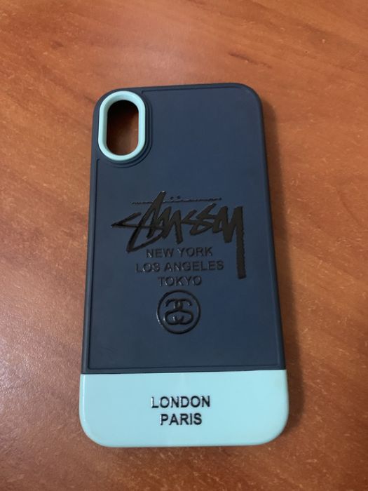 iPhoneXS чехол стуси