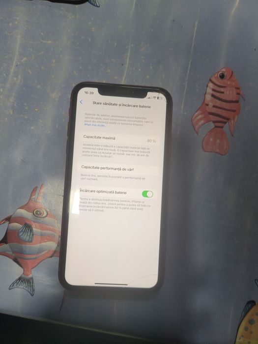 Iphone xr rosu 128 GB