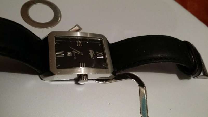 часовник лакоста