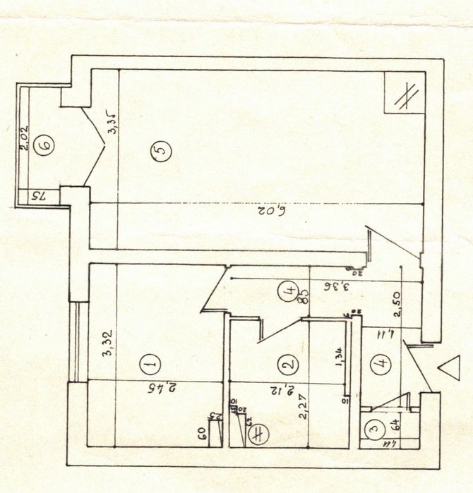 Vând Garsonieră decomandată  Judetean