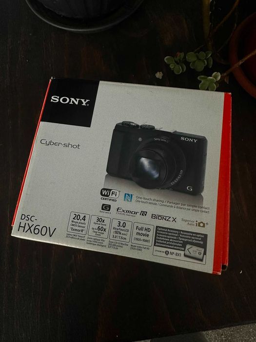 Sony Cyber-shot HX60V | Zoom optic 30x | Stare foarte bună | Card 32GB inclus