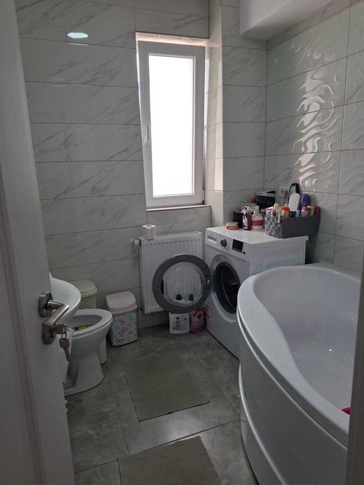 ÎNCHIRIEZ APARTAMENT