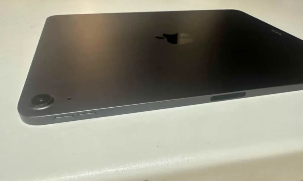 Ipad Air 5 2022 на чипе M1