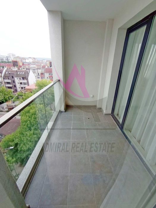 Дава се под наем Двустаен апартамент в Варна, Колхозен пазар - 60 кв.м за 660 € - Снимка #5