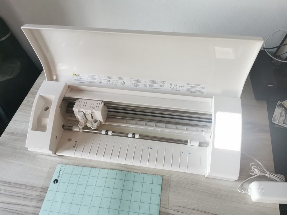 Cutter plotter Silhouette CAMEO 3