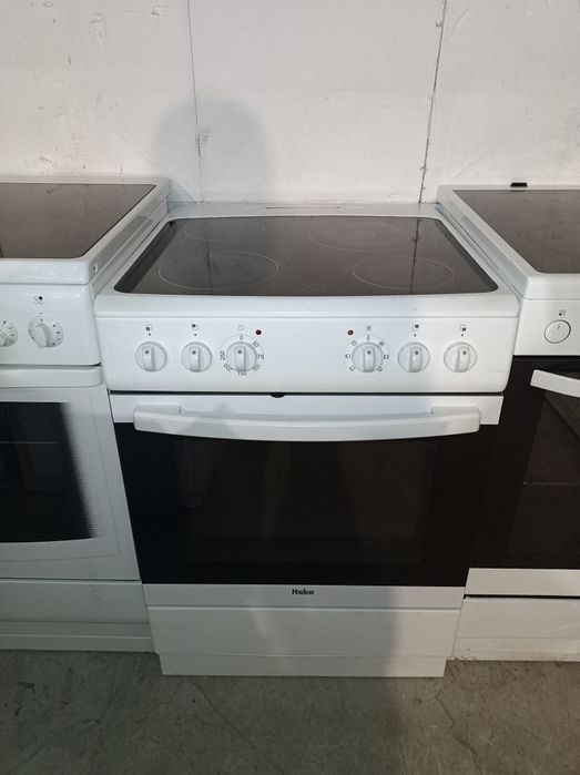 Печка +гаранция. Фурна с конвекция. Керамичен плот. Доставка за София